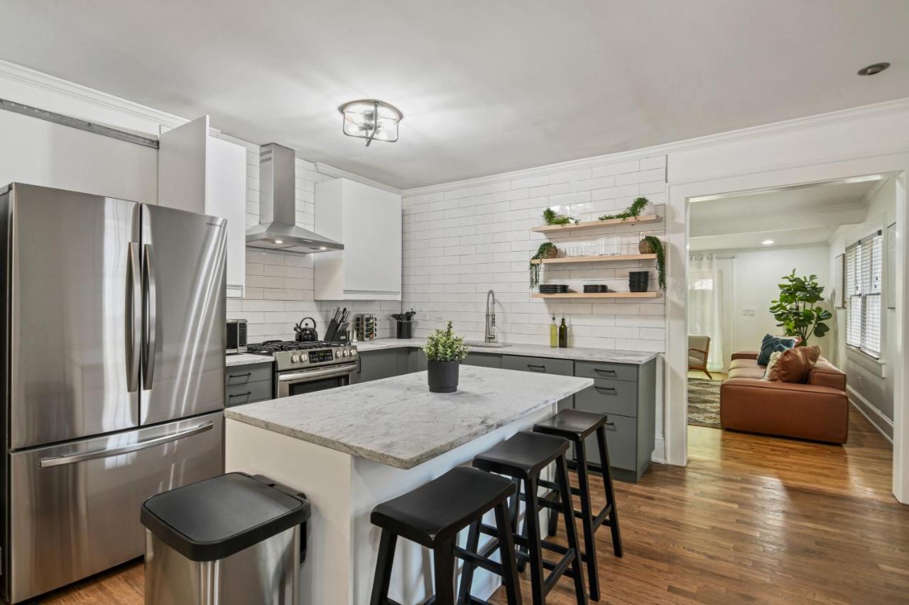 Sun Lit Bungalow With Good Vibes And Lots Of Wine - Designedbydom Atlanta Exteriör bild